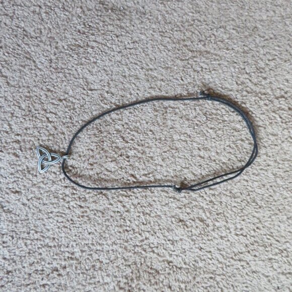 Celtic Knot Silver Pendant Adjustable Necklace - Picture 2 of 4